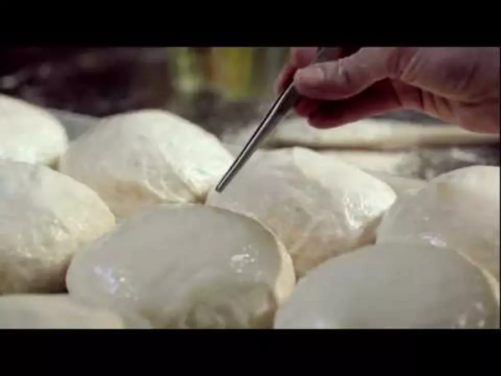 Braille Burgers Let the Blind Know What They’re Eating [VIDEO]