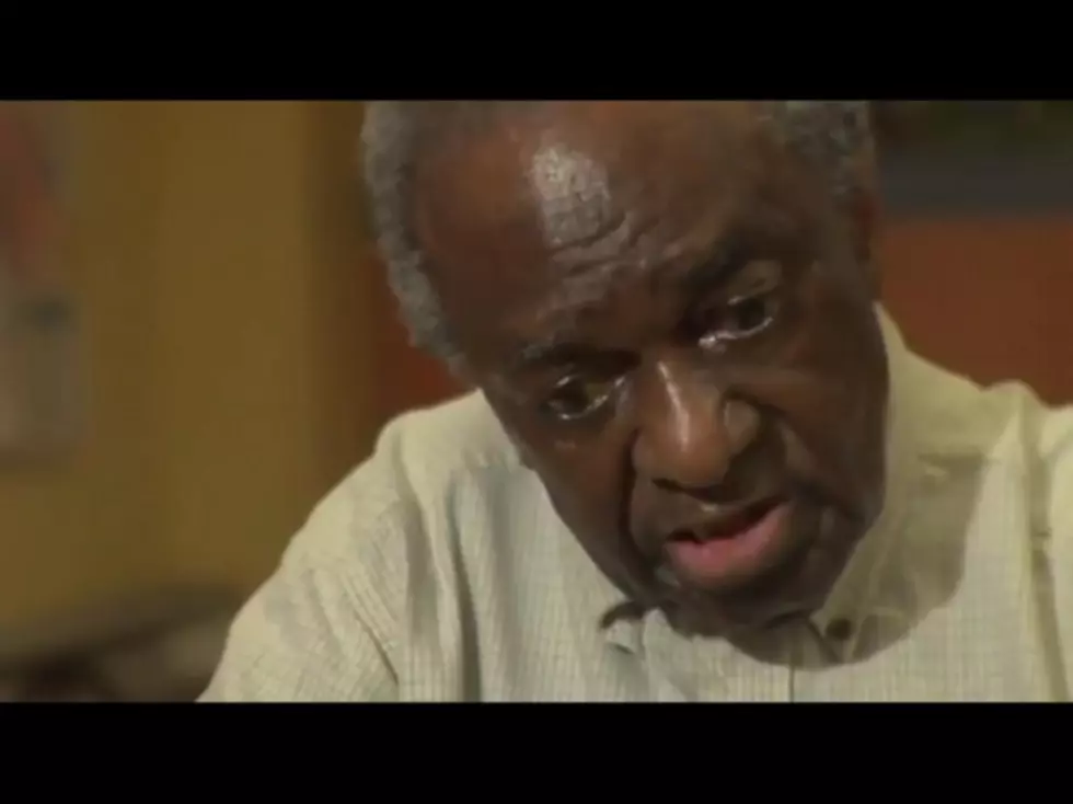 Old Man In Nursing Home Reacts To Music [VIDEO]