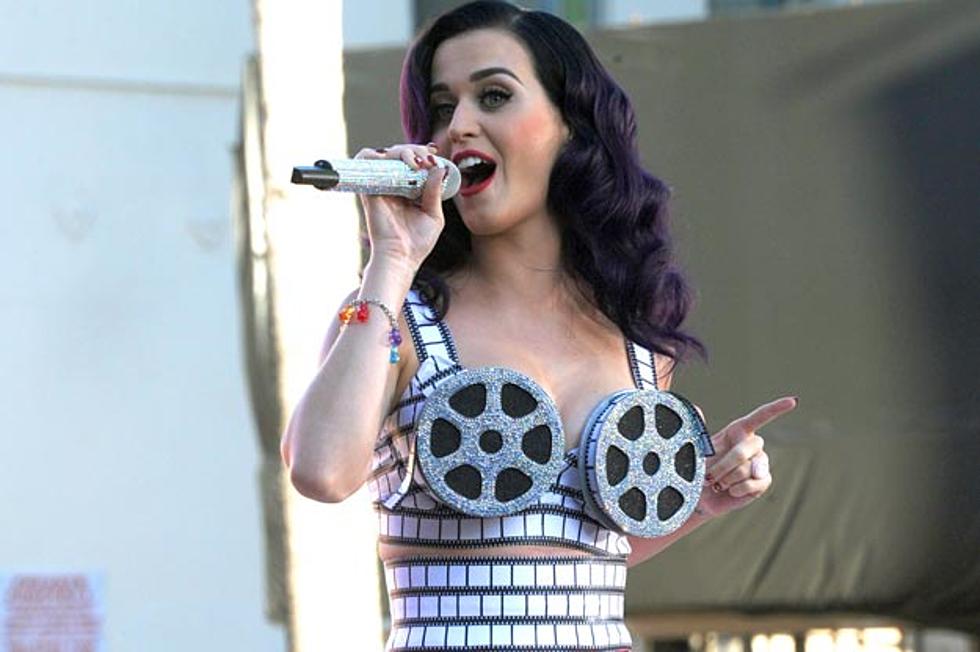Katy Perry Shuts Down Hollywood Blvd. to Perform ‘Wide Awake’ on ‘Jimmy Kimmel Live!’