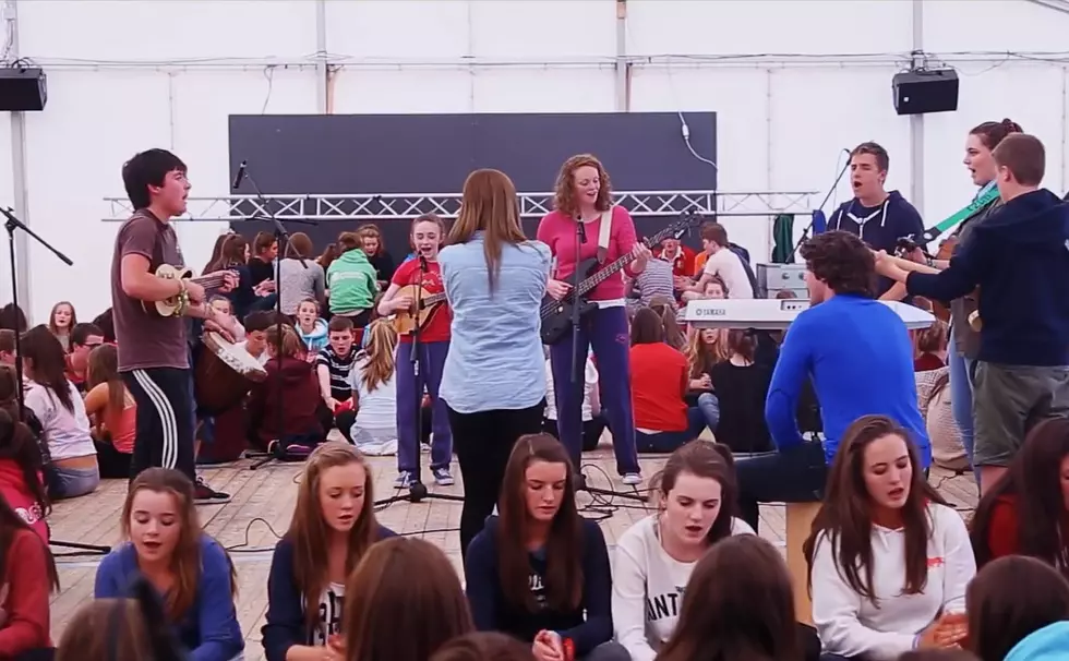 This Irish (Gaelic) Version of ‘The Cup Song’ Could Be The Best Ever