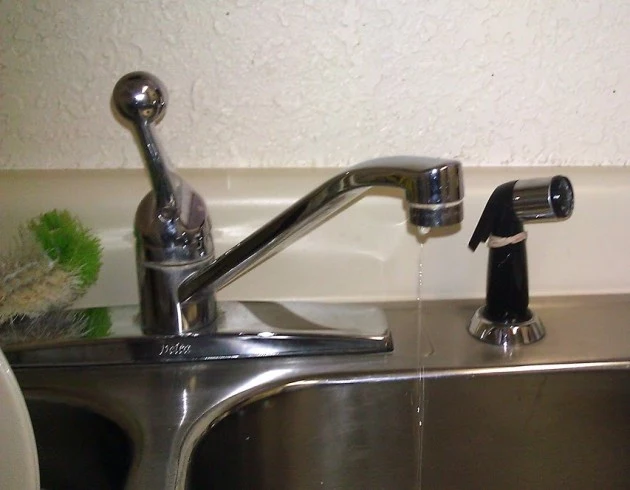 fake water faucet