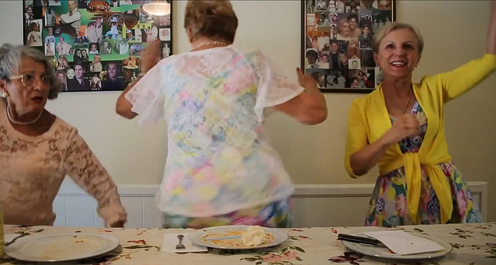 Grandma Twerk Team – 3 Golden Sisters Twerking Like Miley [VIDEO]