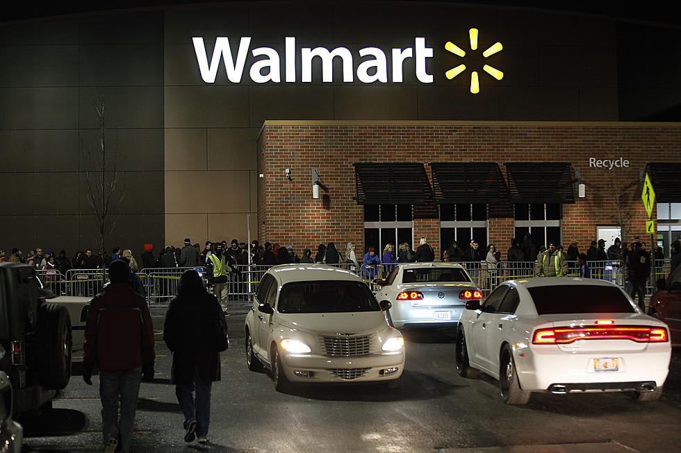 17-Year-Old Cons $30,000 Out of Three Walmart Stores