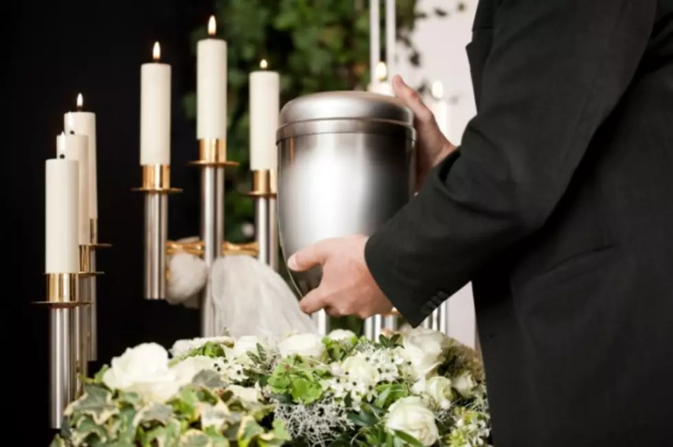Parents Steal Son&#8217;s Ashes From Funeral Home