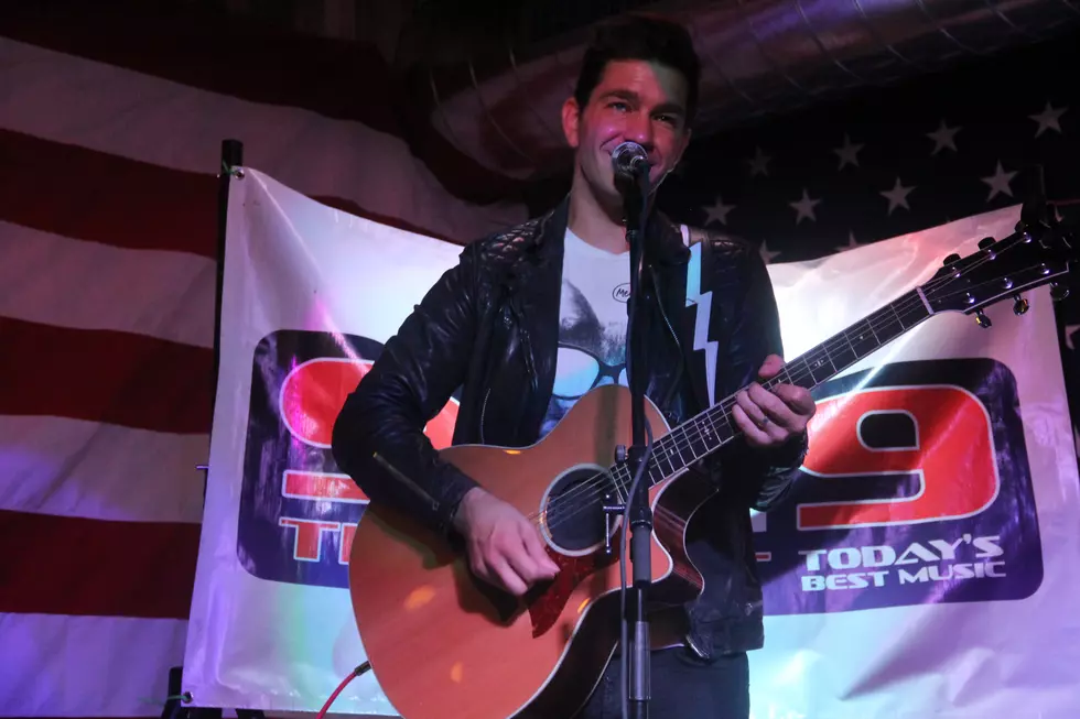 Andy Grammer Puts on Acoustic Lunchtime Show at The Boot Grill in Fort Collins [Photos + Video]