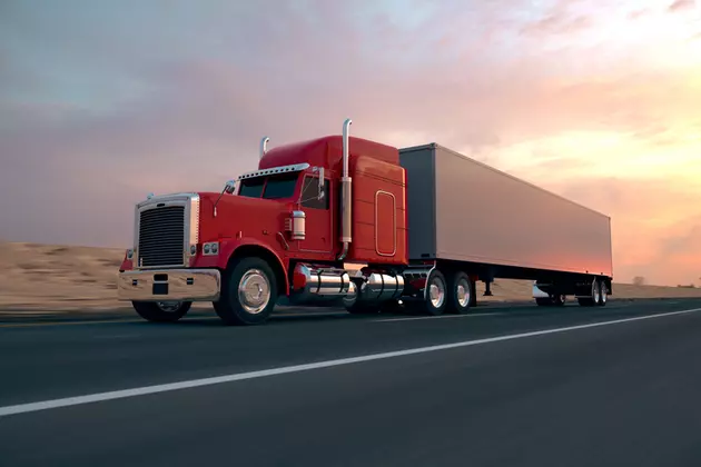 A Six Pack of Truck Driving Tunes for Our Captains of the 18 Wheelers [VIDEO]
