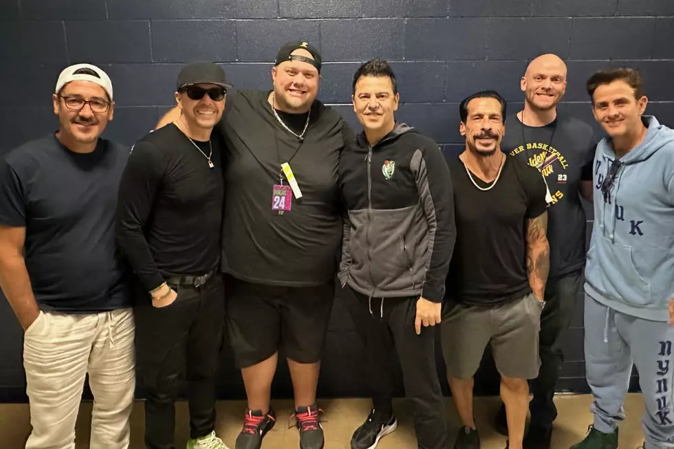 Go Backstage For New Kids On The Block’s Colorado Show