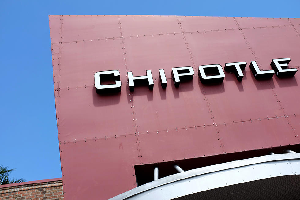 Chipotle Now Offers Delivery Service, But it Won’t Be Cheap