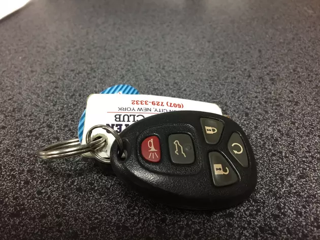 Here&#8217;s Why You Should Keep Your Car Keys By Your Bedside