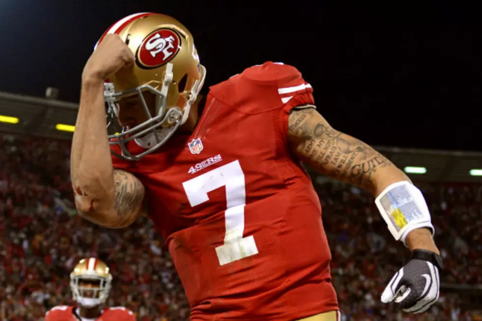 Colin Kaepernick Files to Trademark &#8220;Kaepernicking&#8221; &#8211; Is This the Douchiest Thing Ever?