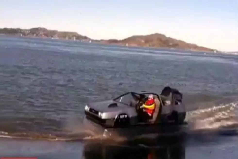 Check Out This DeLorean Hovercraft [VIDEO]