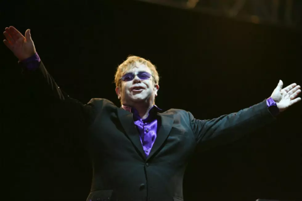 Elton John Demands Extra Hotel Room For His Glasses