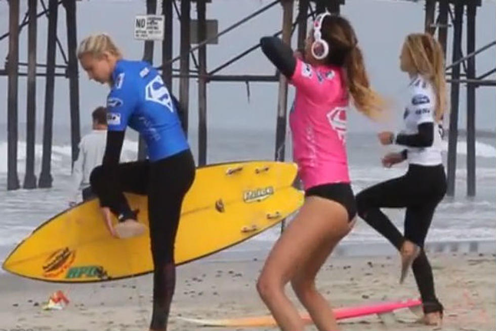 Surfer Anastasia Ashley Has an Awesome Warmup Routine [VIDEO]