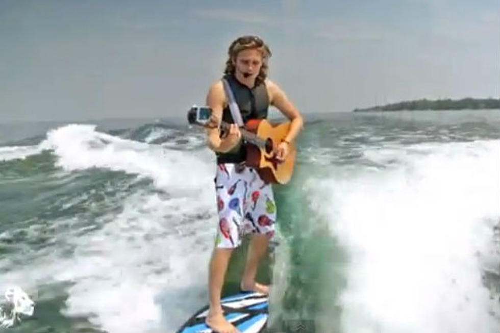 Watch This Guy Surf, Sing, and Play Guitar At the Same Time [VIDEO]