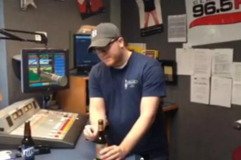 Can You Really Open a Beer With a Magnet and a Quarter? [VIDEO]
