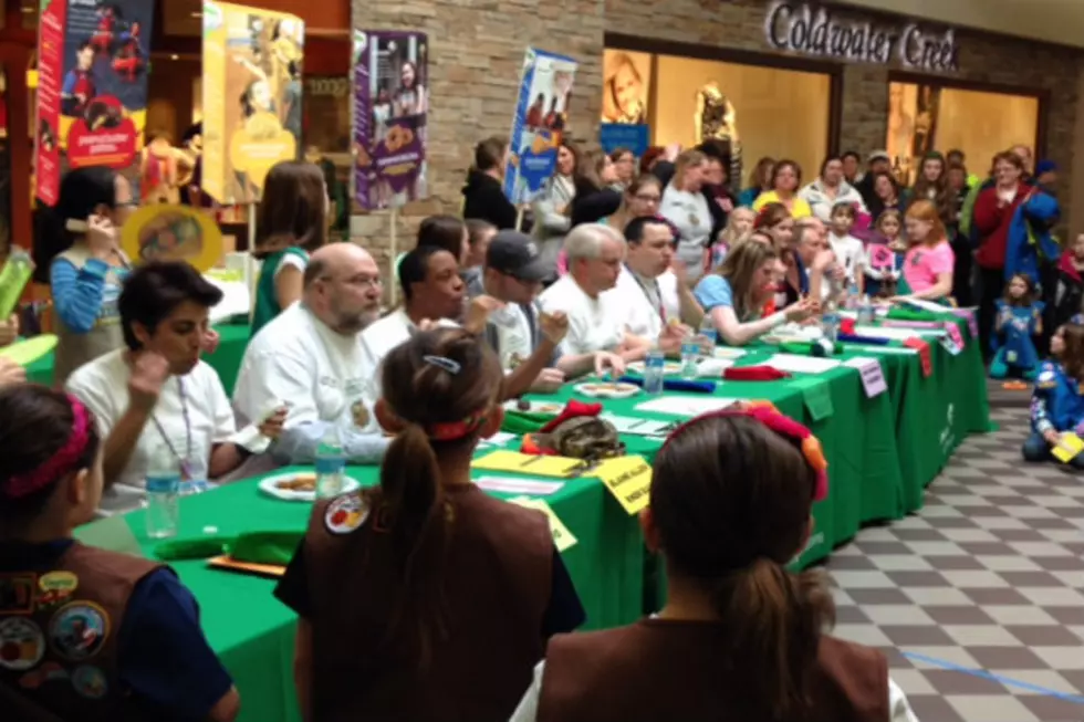 Bismarck &#8216;Stars&#8217; Come Out for Girl Scouts Dakota Horizons 2014 Cookie Crunch [PHOTOS]