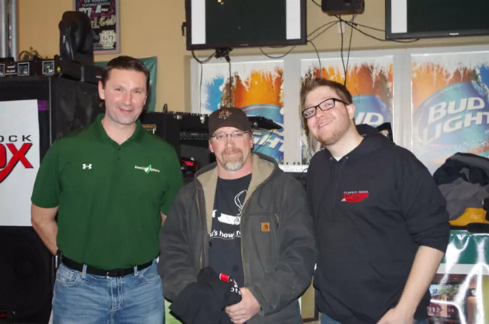 Ultimate Fox Den Drawing Attracts Hundreds to Captain Freddy&#8217;s in Mandan [PHOTOS]