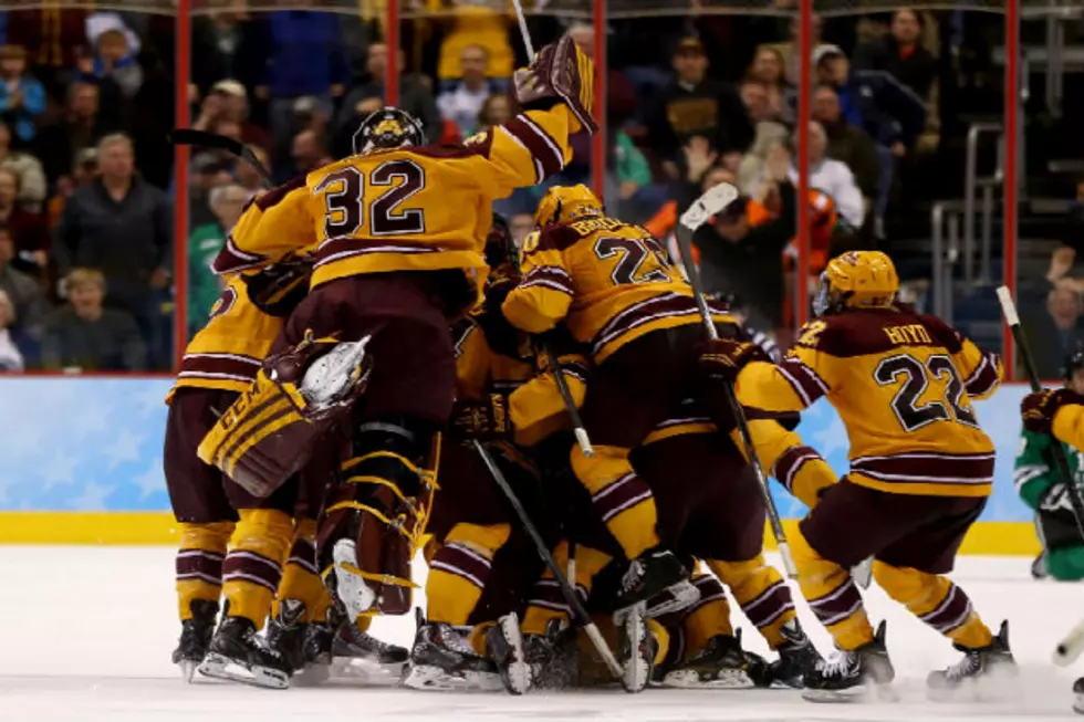 UND Men’s Hockey Team Loses to Minnesota on Last Second Goal [VIDEO]