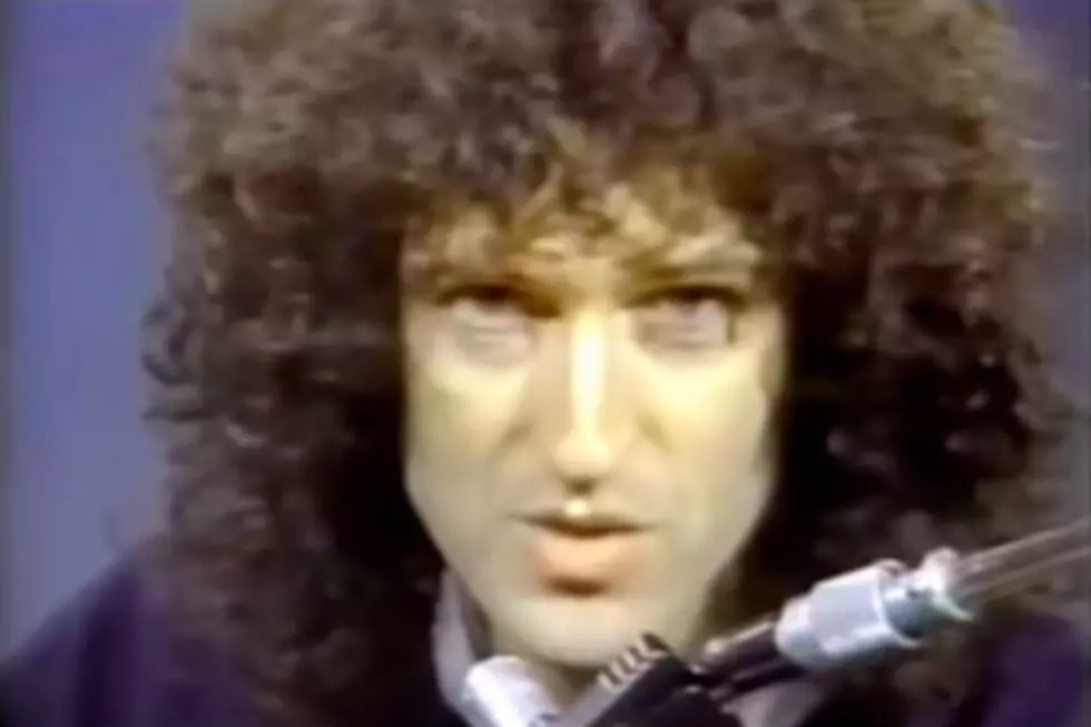 Learn to Play Guitar Like Queen’s Brian May [VIDEO]