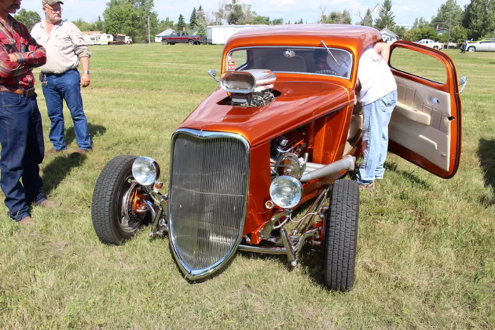 Car Enthusiasts Flock to Carson for 6th Annual Rods &#038; Rock [PHOTOS]