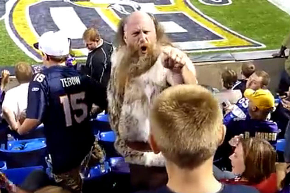 Minnesota Vikings Mascot Ragnar Wants to Be Paid $20,000 a Game [VIDEO]