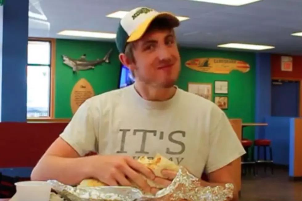 Scott Mann Attempts Taco Del Mar’s Cinco de Mondo Challenge [VIDEO]