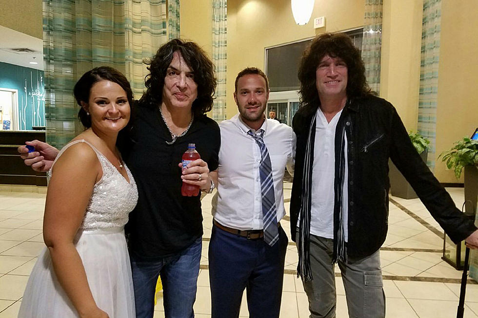 Minnesota Couple Gets Wedding Surprise Courtesy of Kiss