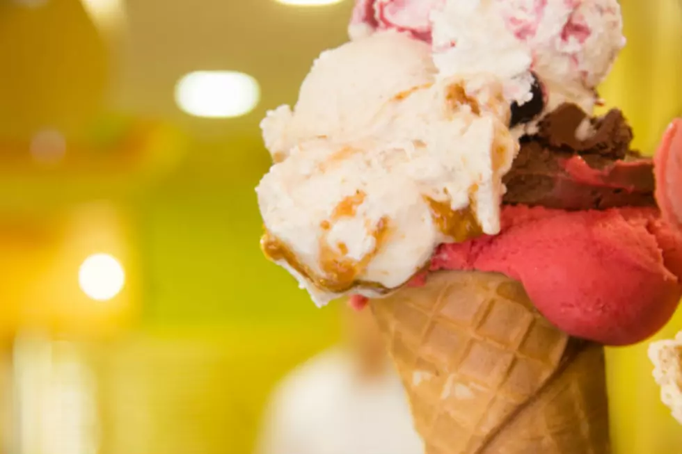 UMary Night at Cold Stone Creamery