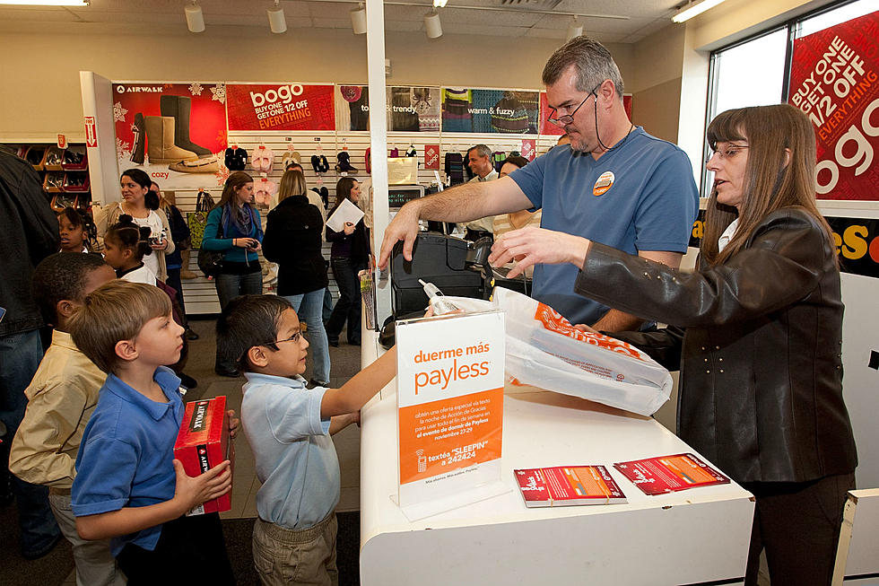 Over 400 Payless Stores Are Closing