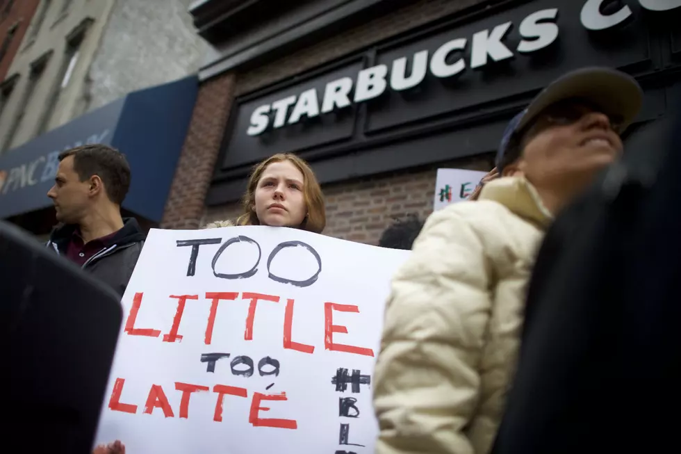 Starbucks to Allow No Purchase Loitering … What ???