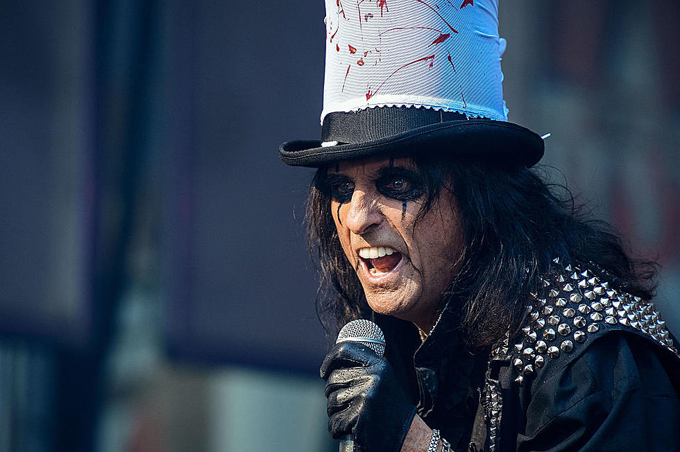 Big-Time Bismarck Concert News. Alice Cooper In April