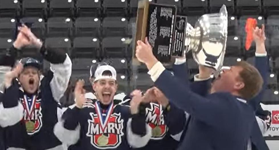 Bismarck&#8217;s UMary Hockey Team Defends Their National Title