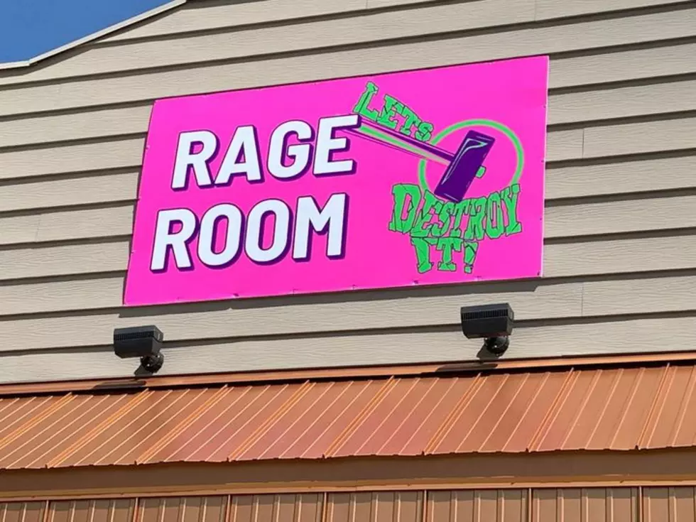 Minot’s Maddening Rage Room – Destroy At Will!