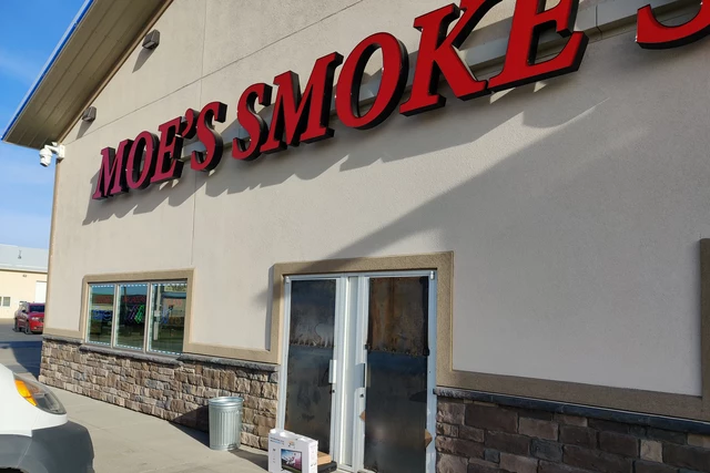 Moe's Smoke Shop In Mandan Burglarized – Reward Offered