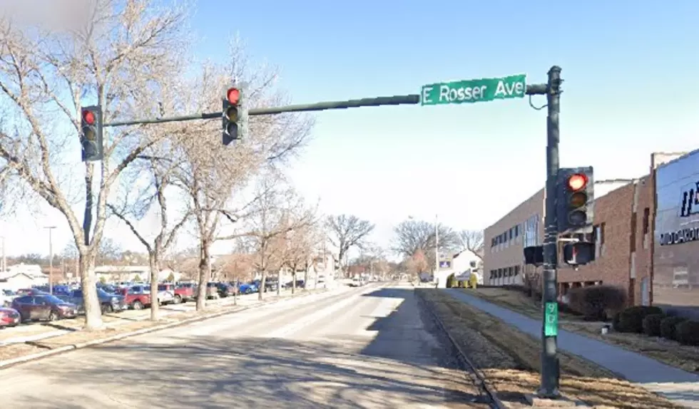 Why Is There Controversy Over This Bismarck Traffic Light?