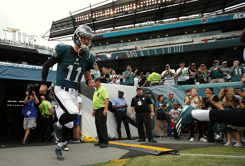 Watch Carson Wentz Throw First TD Pass on Opening Drive