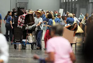 Antiques Road show Draws Thousands to Fargo