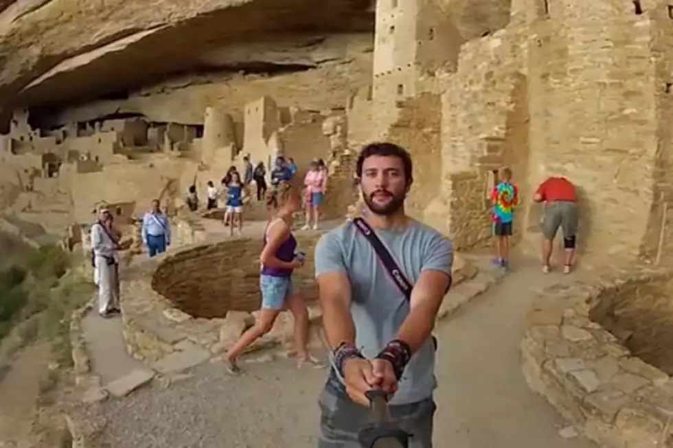 Man's Epic 360 Degree Selfie
