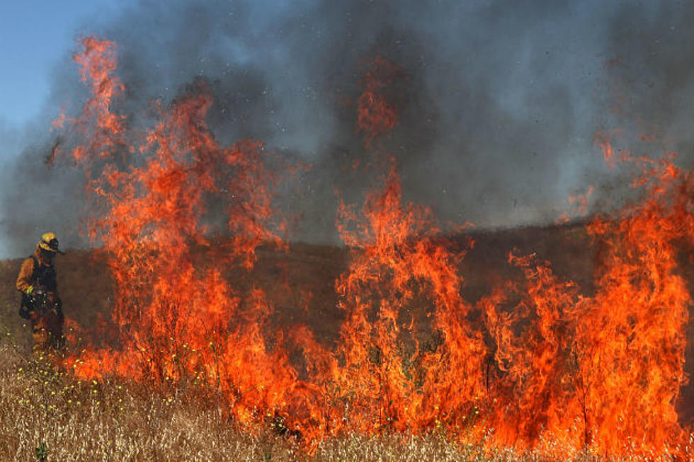 Area Units Battle Grass Fire North of Mandan and Over 75 Acres Burned