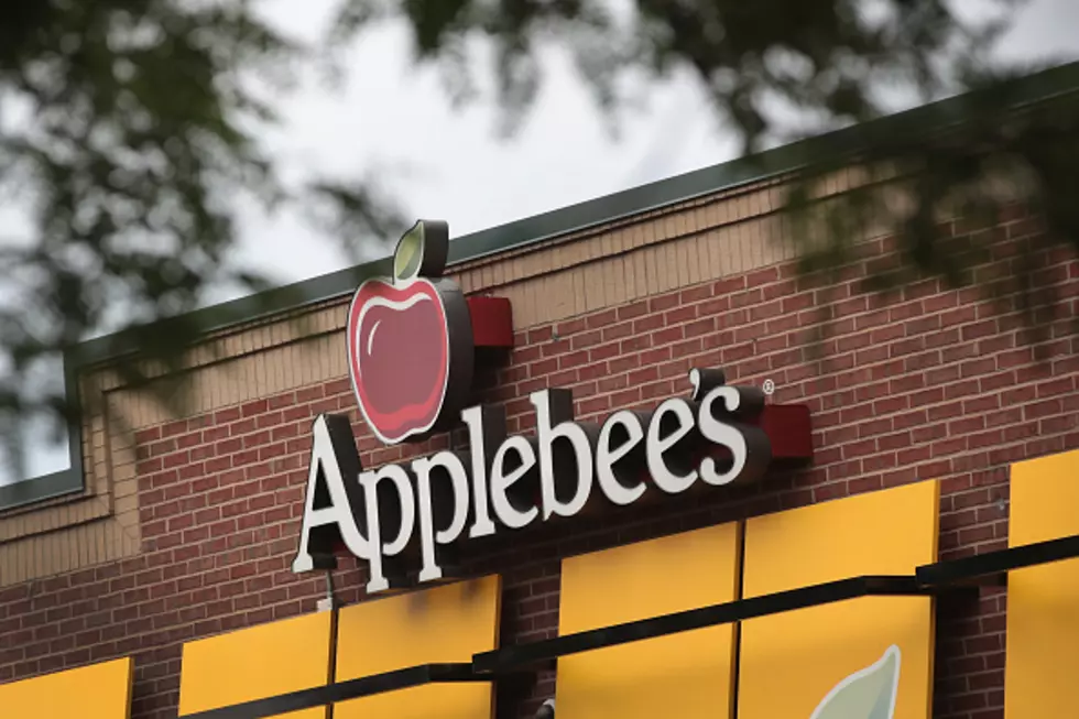 Applebee’s is Serving $1 Zombie Drink Special Thru Halloween