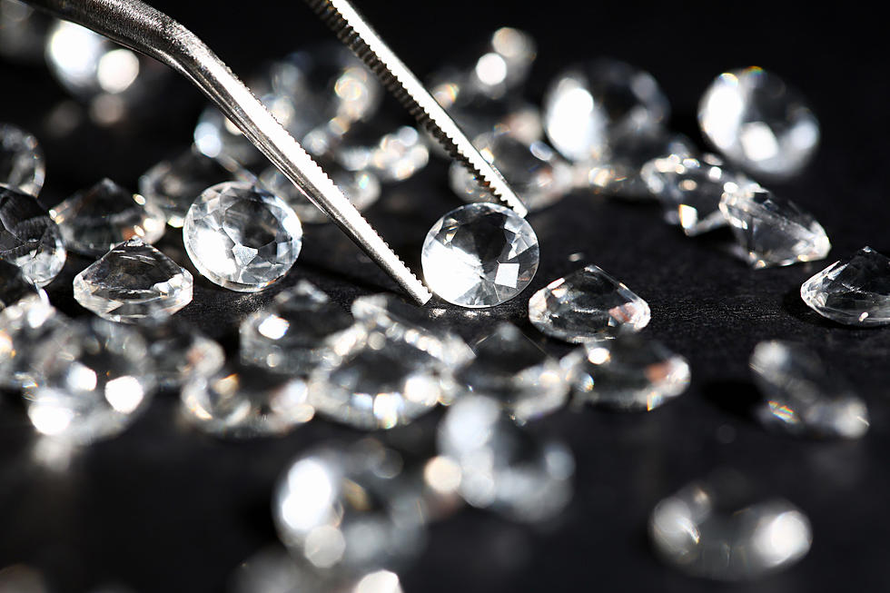 When it Comes to Diamonds, Does Size Matter to North Dakotans?