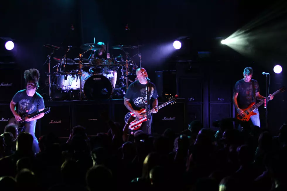Staind, Hoobastank, Seether & Hinder Coming To The Fargodome