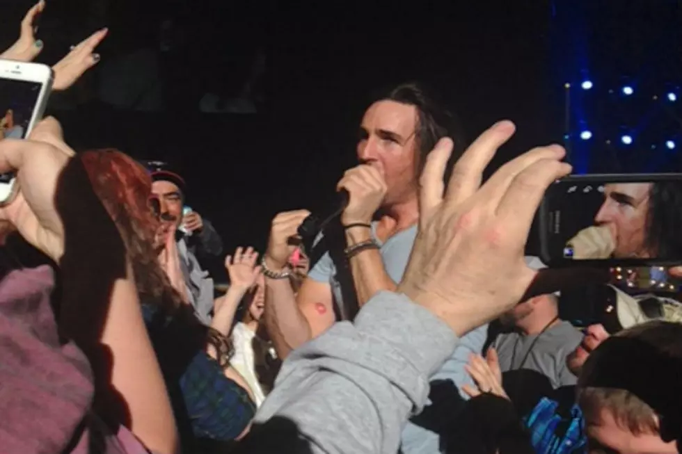 Jake Owen Climbs Into Stands to Perform Among Crowd During Bismarck Show [PICS, VIDEO]