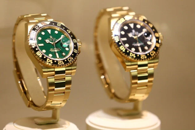 Woman Arrested in Las Vegas After Stealing a Rolex and Hiding It In  Her...Well, You Guessed Where!