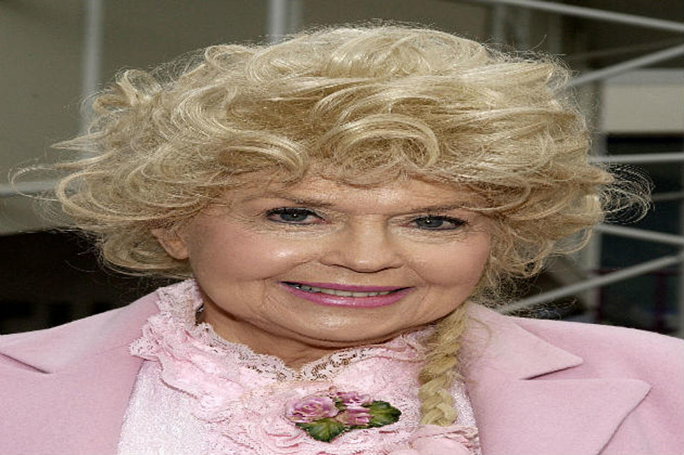 Donna Douglas AKA Elly May from the Beverly Hilbillies Dead[VIDEO]