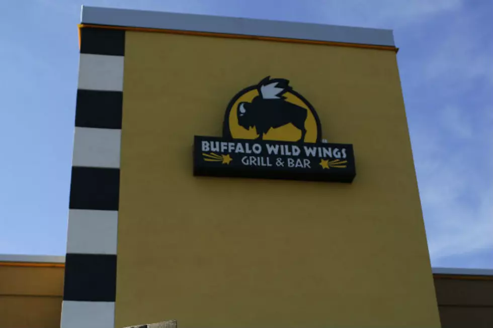 Buffalo Wild Wings Damaged by Early Morning Fire