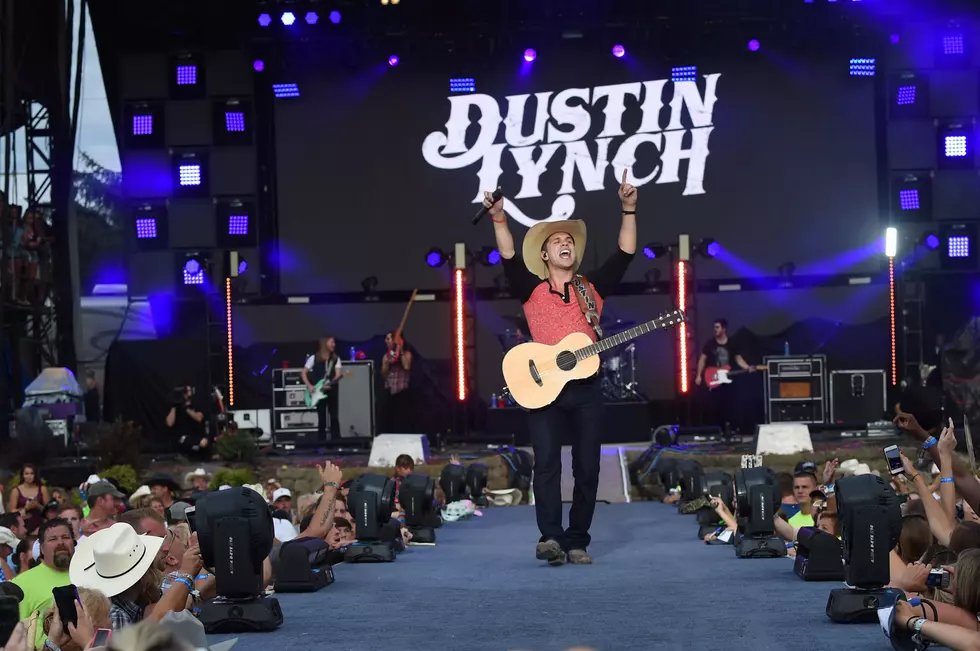 Win Tickets to Dustin Lynch at 4 Bears Casino and Lodge
