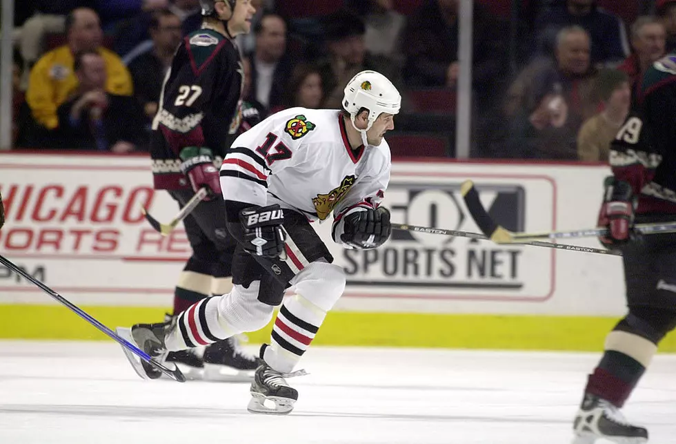 Coyotes v Blackhawks X