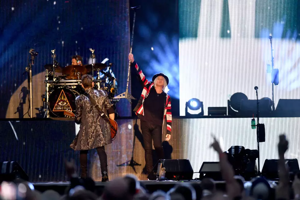 Def Leppard And Mötley Crüe "The World Tour" At Sheffield Bramall Lane