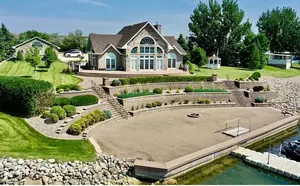 Luxurious North Dakota Lake Life: Most Expensive In The State